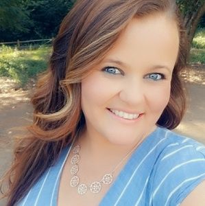 Meet your Posher, Jeanette